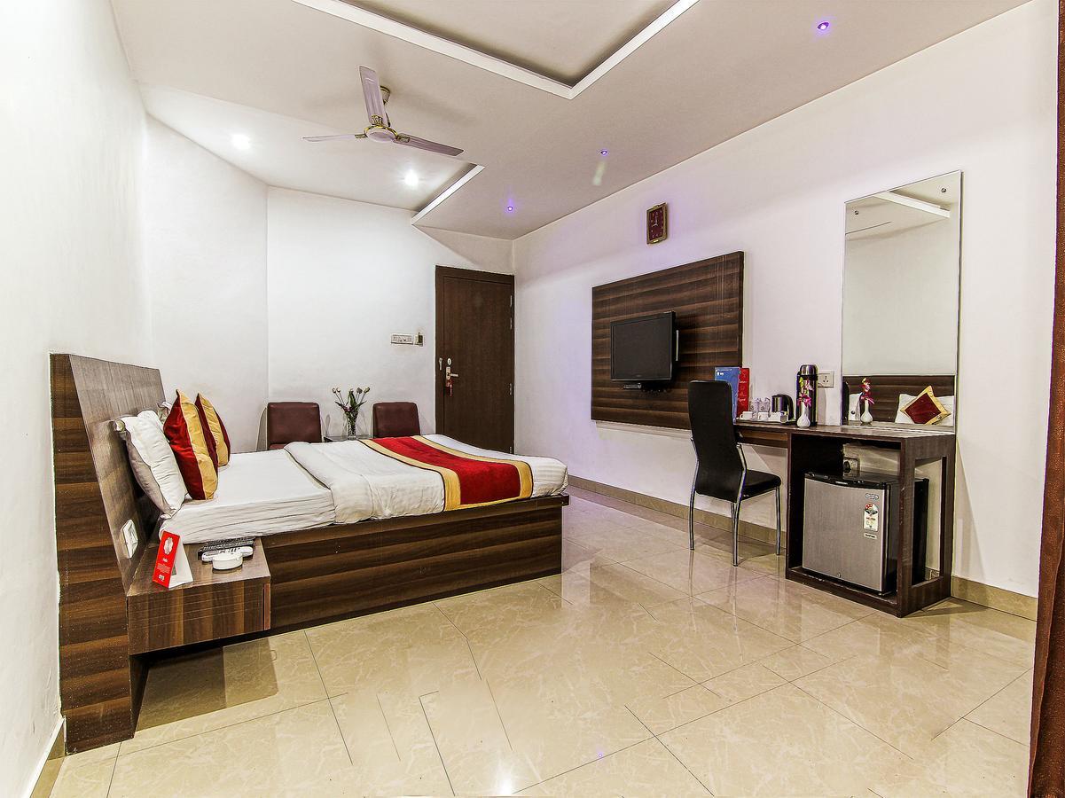 Oyo 6804 Hotel Buddha Residency لاكناو المظهر الخارجي الصورة